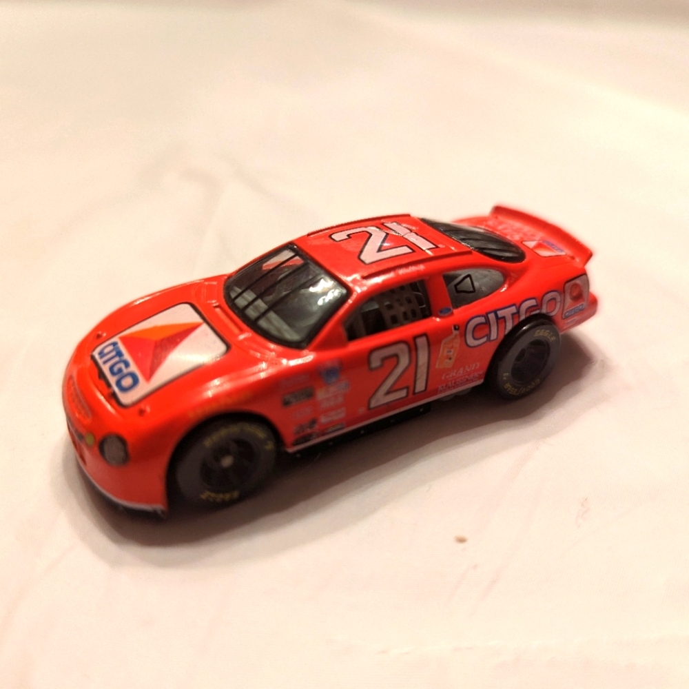 Michael Waltrip #21 Citgo Nascar 🔥 Hot Wheels Die Cast Toy Car RC - Picture 2 of 3